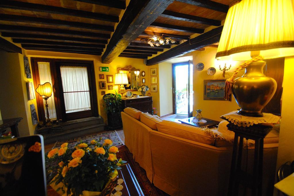 Torre Sangiovanni Albergo E Ristorante Da Rosary Todi Exterior foto